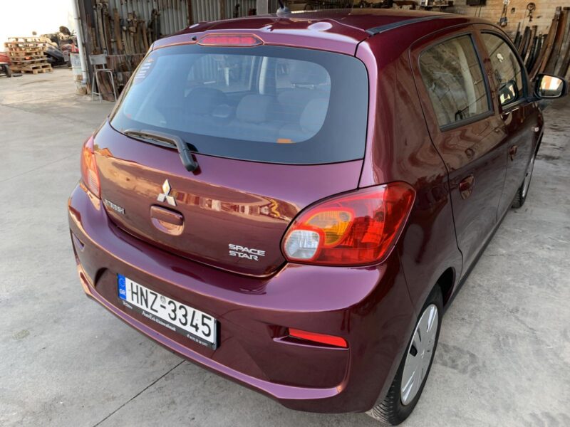 Mitsubishi space star